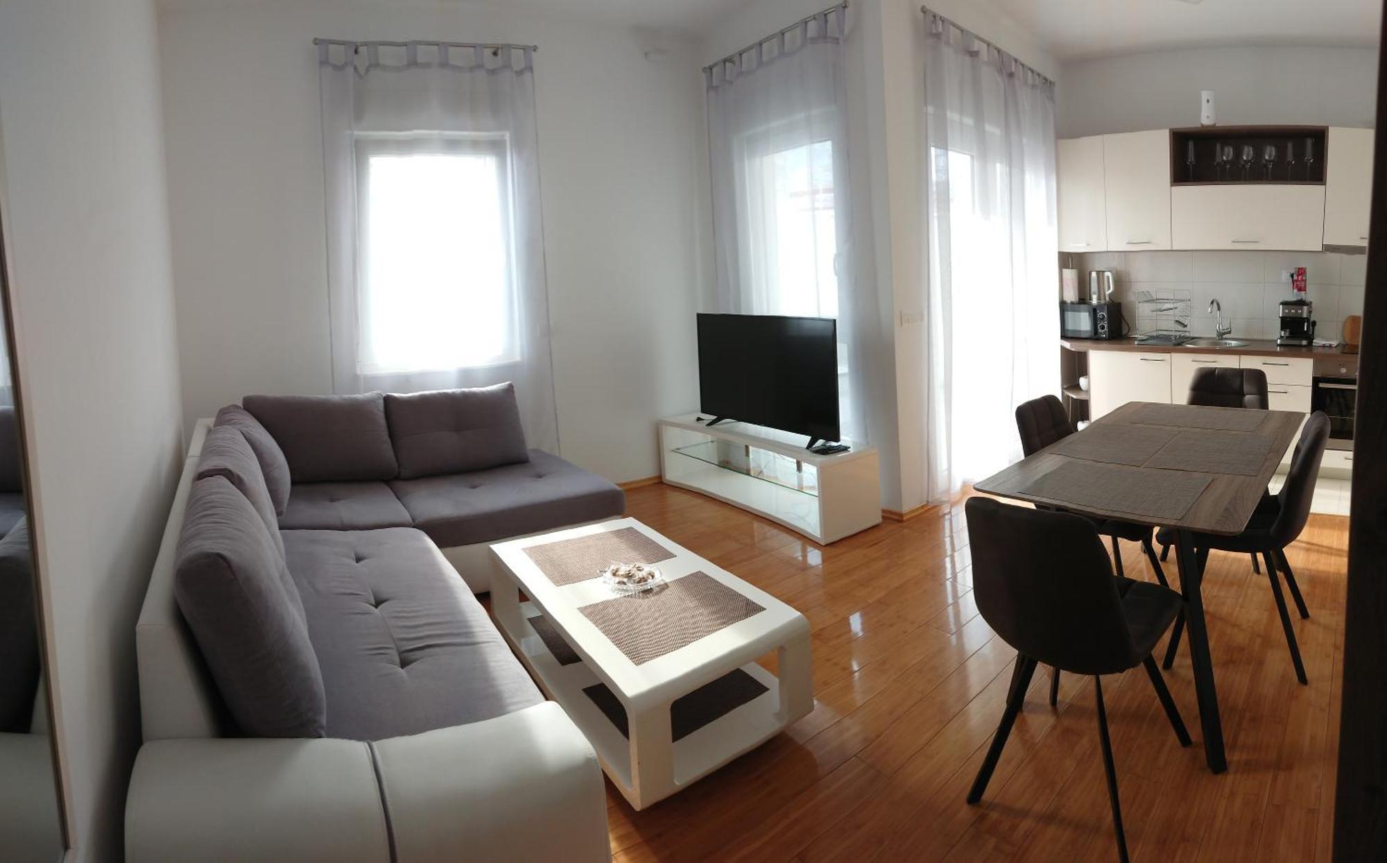 West Star Apartment Trogir Exteriör bild